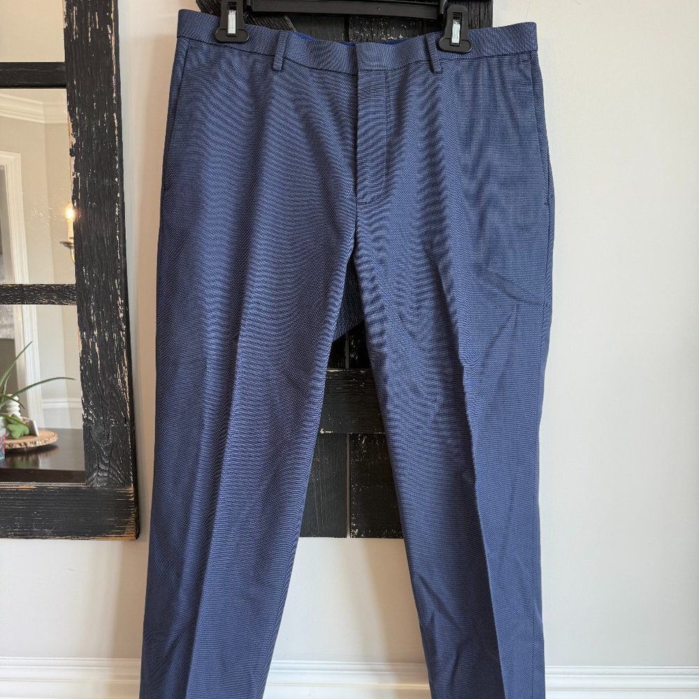 Banana Republic Men's Dress Pants, Style: Modern Slim Fit, Size: 33x30, Blue